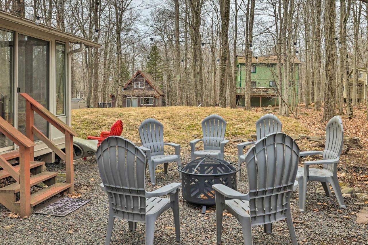 Poconos Vacation Home Walk To Locust Lake! Pocono Lake Exterior foto